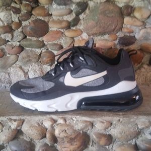 Nike Air Max 270 React